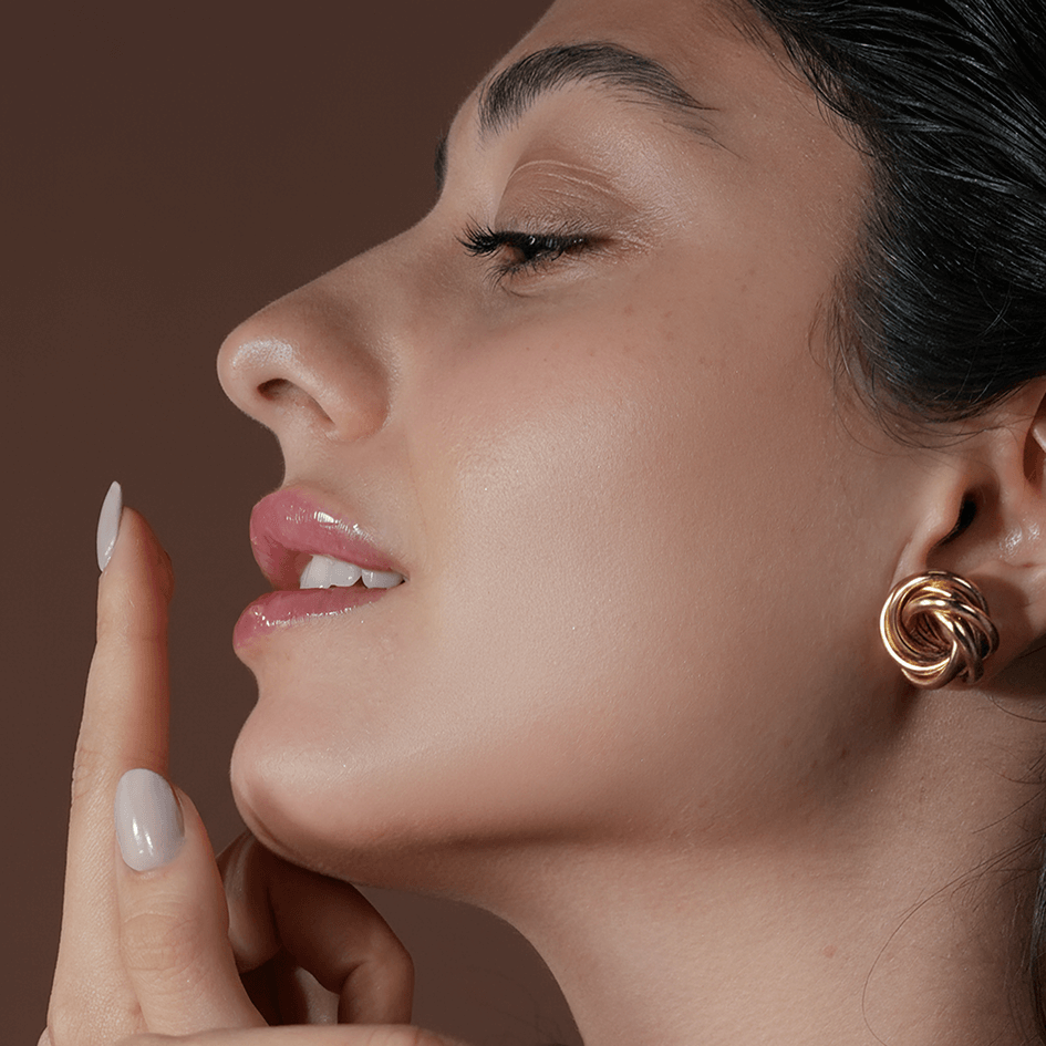 Lèvres d’Or (Golden Lip Mask)